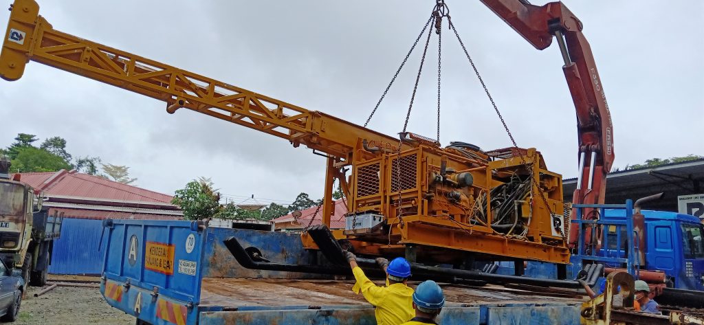 Diamond Core Dril loading for transport to Jugan Sector 8 Nov 2021